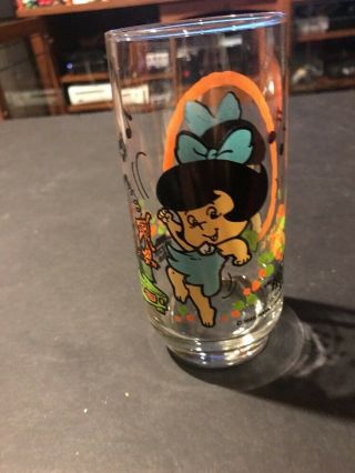 vintage PIZZA HUT 1986 Flintstone Kids Hanna Barbera FLINTSTONES BETTY Glass 2