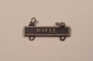 Vintage U.  S.  Army Basic Qualification Badge Rifle Bar Sterling