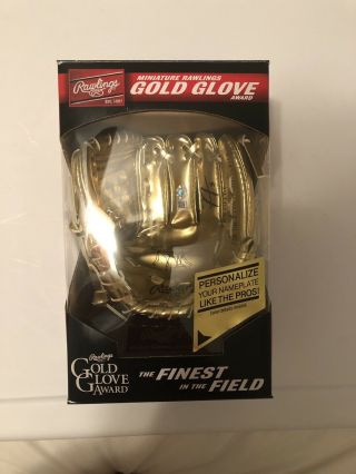 Freddie Freeman Signed Mini Gold Glove Award Atlanta Braves All - Star Auto 2