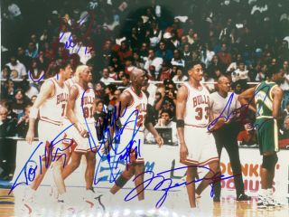 Chicago Bulls Michael Jordan Scottie Pippen Rodman Kukoc Autograph Signed Photo