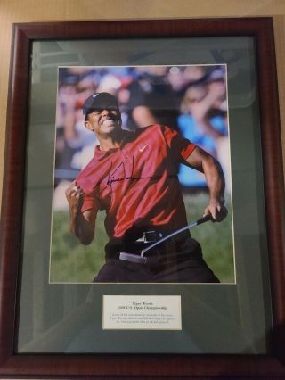 Tiger Woods Signed 8x10 2008 U.  S.  Open Photo Autographed Framed