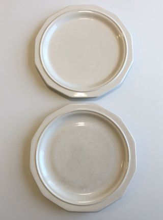 2 Pfaltzgraff Heritage White Dinner Plates 10 1/2” Set Of 2 Vintage Please Read
