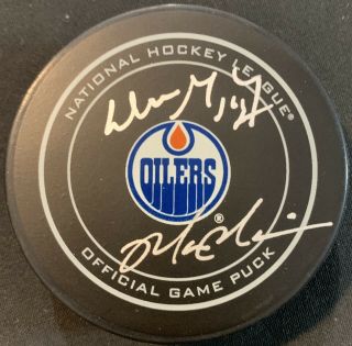 Rare Wayne Gretzky And Mark Messier Signed Edmonton Oilers Puck Autographed Ga