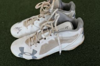 Alex Verdugo (la Dodgers) Game Worn Autographed Cleats (white/gray)