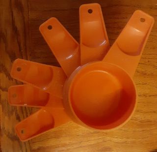 Vintage Tupperware Complete Set Of 6 Harvest Orange Measuring Cups