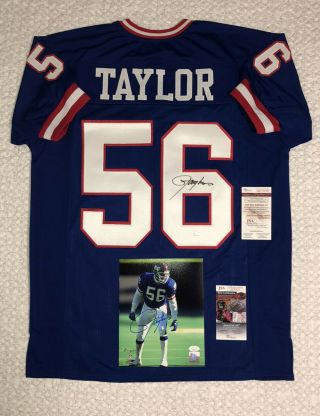 Lawrence Taylor Signed / Autographed York Giants Jersey & 8x10 Jsa Coa’s