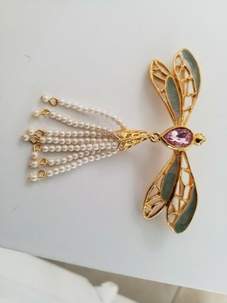 Gorgeous Vintage Signed Avon Faux Pearl Rhinestone Gold Tone Dragonfly Brooch