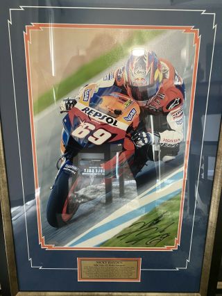 Nicky Hayden 2006 Gp World Champion Signed Autograph In Frame