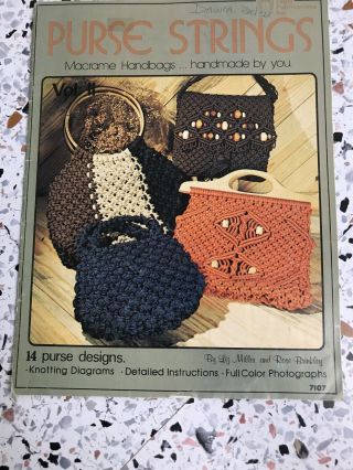 Vintage Purse Strings Macrame Handbags Pattern Book 14 Designs 1970 