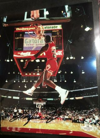 Autographed Michael Jordan Signed 8x10 Photo Vs Bulls Dunk Contest