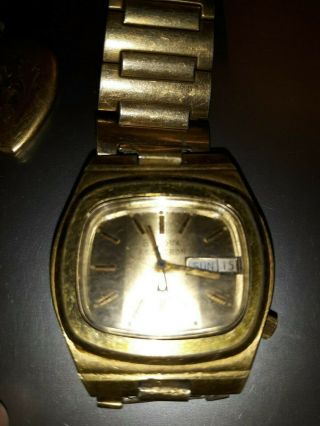 Bulova Accutron vintage Men ' s 15 jewels wrist watch gold toned 3