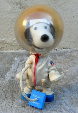 Vintage 1969 Snoopy Astronaut Doll Figure Peanut Pocket Doll