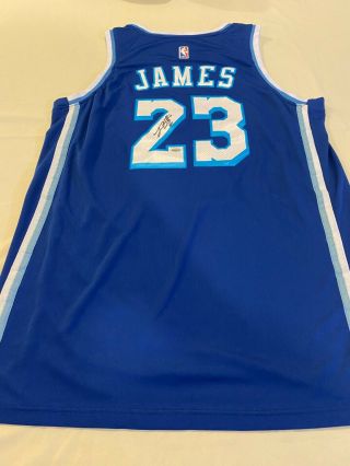 Autographed La Lakers Le Lebron James Nba Nike Jersey Signed W/