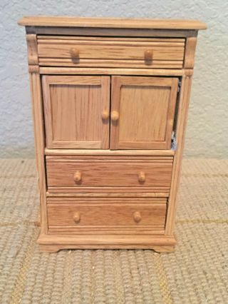 Vintage 1950s Wood Chest Of Drawers Furniture 4.  5 " T X 3 " W