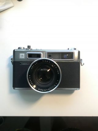 Yashica Electro 35 35mm Rangefinder Film Camera - Vintage Model - Read