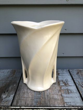 Vintage Mccoy Pottery Handled Vase Matte White 8 Inch