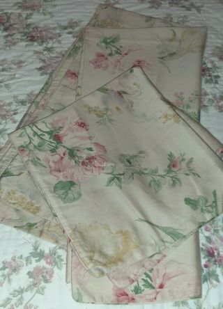 2 Vintage Ralph Lauren Therese Floral Pair King Pillow Cases Euc