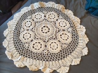 2 X Vintage Crochet Lace Doily Round Table Cloth Mats Doilies White & Cream
