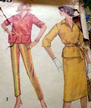 Lovely Vtg 1960s Top,  Skirt,  & Pants Sewing Pattern 14/34