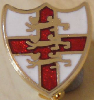 England Vintage Shield Type Badge Brooch Pin In Gilt 13mm X 14mm