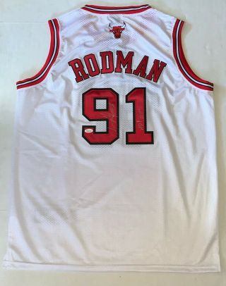 Dennis Rodman Signed White Chicago Bulls Jersey W/ Hof Inscription Jsa Witnessed