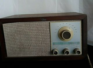 Vintage Wood Klh Research Model Twenty One 21 Fm Table Radio