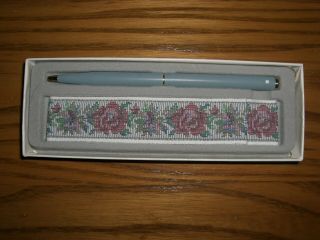 Vintage Sheaffer Ballpoint Pen with Box and Floral Pink Sleeve - 2
