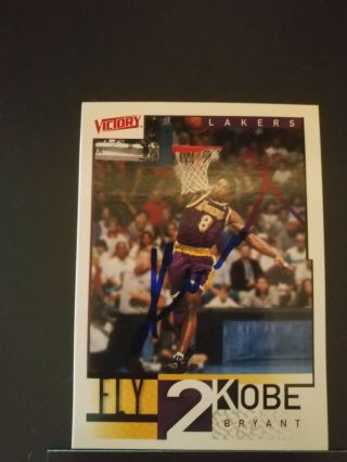 Kobe Bryant Hand Signed Autographed Los Angeles Lakers Basketball Card