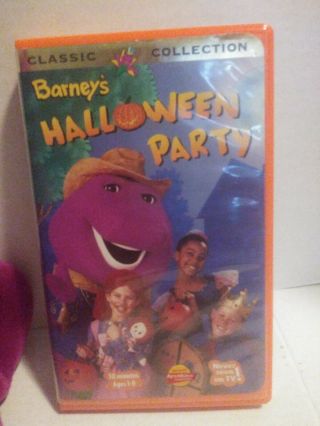Vtg talking Barney Doll I love you plush/Barney Halloween Party VHS Cassette 2