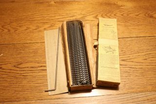 Vintage Box Of Alligator Steel Belt Lacing No.  25 3/16 " - 7/32 " Thick Belts Nos