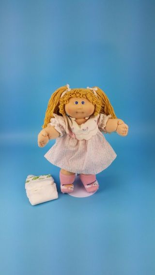 80s Cabbage Patch Kids Girl Doll 16 " Dirty Blonde Blue Eyes,  Outfit Cpk Diaper
