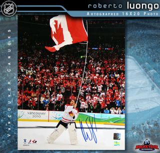 Roberto Luongo Signed Team Canada 16x20 Photo Waving Flag - Florida Panthers