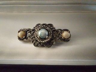 Vintage Scottish/ Celtic Lovely Crafted Glass Agate Silver Bar Brooch Pin