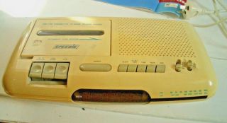 Speedie Vintage Cassette & Am Fm Clock Radio.  Sr116 - Charity
