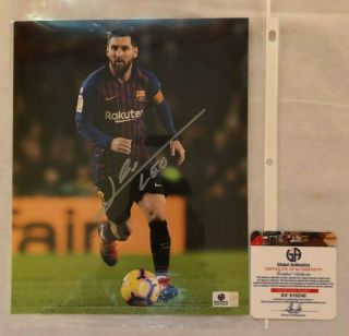 Lionel Messi Autographed 8x10 Photo with G/A - Barcelona Football/Soccer Club 2