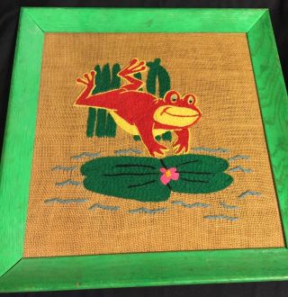 Frog & Floral Vintage Completed Finished Kit Bright Wall Art Crewel Embroidery