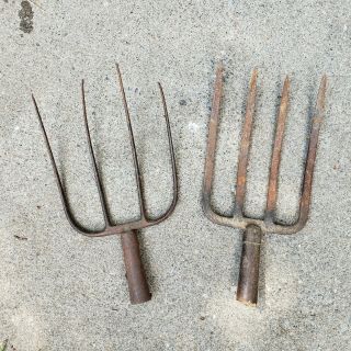 Vintage Antique Pitch Fork Heads Hay Barn Garden Rustic Farm Tool Tines Prongs