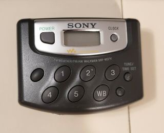 Vintage Sony Walkman Srf - M37v Am/fm Weather Tv - -