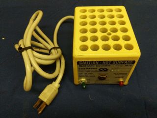 Vintage 30 Test Tube Incubator Laboratory Heater Ceramic Enzac Clay Adams Vtg