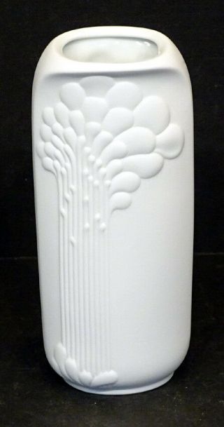 Vintage Kaiser Porcelain Mid - Century Modern Modernist Vase By Frey West Germany