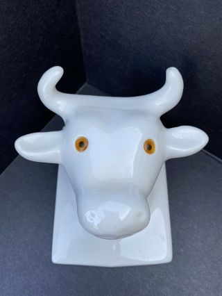 Vintage White Ceramic Bull Cow Head Farm Towel Apron Holder Wall Mount