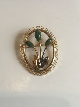 Vintage Gold Tone Jade Stone Flower Brooch Pin 1.  5 "