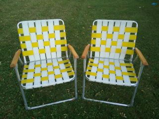 Vintage Aluminum Yellow/white Folding Lawn Chair Beach Chairs Set Of 2