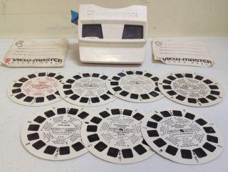 Vintage Gaf Viewmaster,  Red And White With Blue Lever,  With Seven Discs