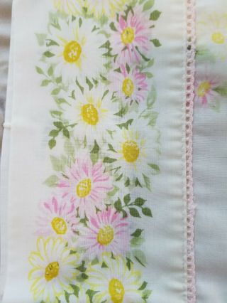 Pair Vintage Pillowcases Wild Flowers Floral Off White Standard Muslin No Iron