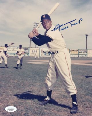 Willie Mays Autographed 8 " X 10 " Authenticated By James Spence (jsa)