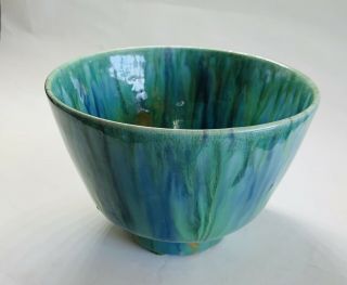 A Gorgeous Vintage Monterey Jade Ceramic Bowl,  California Pottery,  5”,  Signed