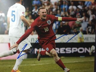 Wayne Rooney Signed England 8x10 Photo Manchester United