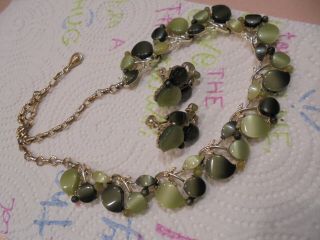" Coro " Vintage Green Lucite Necklace / Earring Set Wear Resell