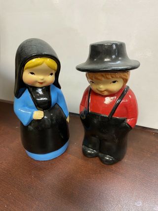 Vintage Amish Boy And Girl Salt And Pepper Set